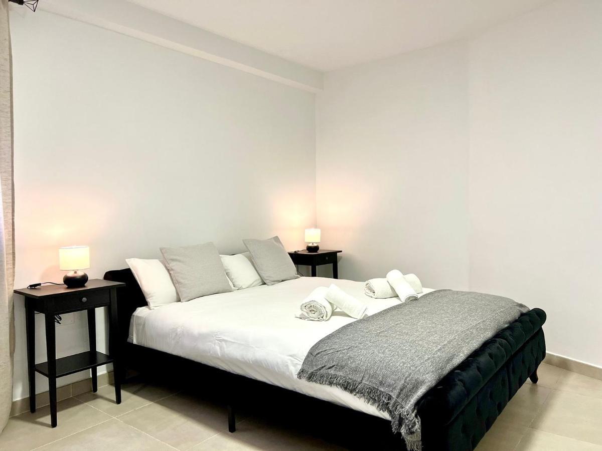 Scala & Balcony By Ele Apartments Málaga Exteriör bild